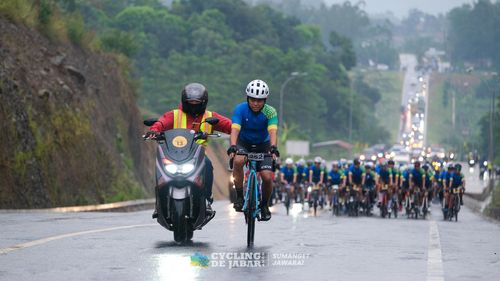 Race photo from Cycling de Jabar 2024