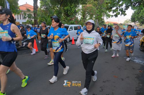 Race photo from Isoplus Run 2024 Surabaya