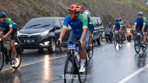 Race photo from Cycling de Jabar 2024