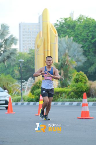 Race photo from Isoplus Run 2024 Surabaya