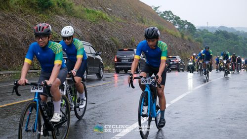 Race photo from Cycling de Jabar 2024