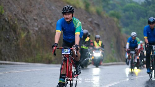 Race photo from Cycling de Jabar 2024