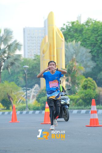 Race photo from Isoplus Run 2024 Surabaya