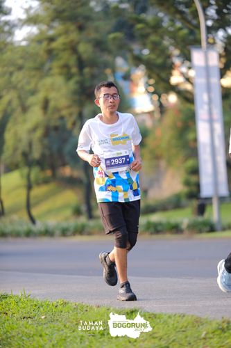 Race photo from Taman Budaya x BOGORUN 2025