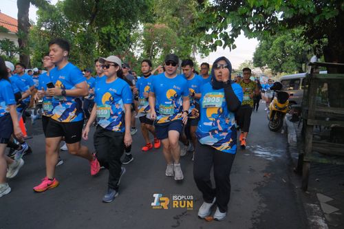 Race photo from Isoplus Run 2024 Surabaya