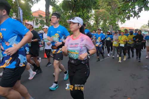 Race photo from Isoplus Run 2024 Surabaya