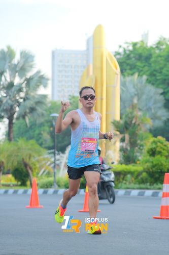 Race photo from Isoplus Run 2024 Surabaya