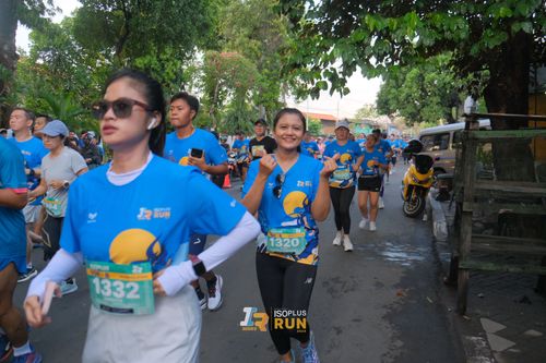 Race photo from Isoplus Run 2024 Surabaya