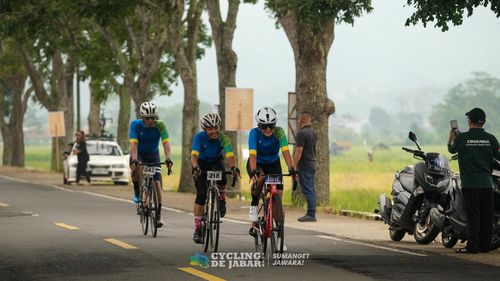 Race photo from Cycling de Jabar 2024