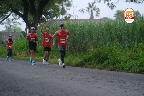 Race photo from Kediri Half Marathon 2025