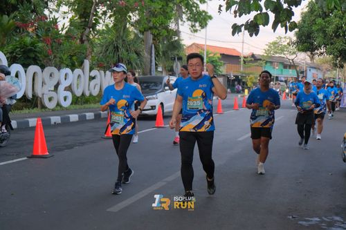 Race photo from Isoplus Run 2024 Surabaya