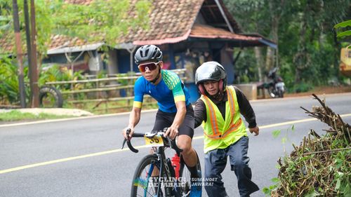 Race photo from Cycling de Jabar 2024