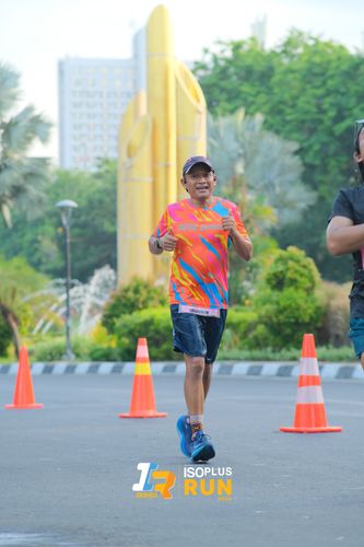 Race photo from Isoplus Run 2024 Surabaya