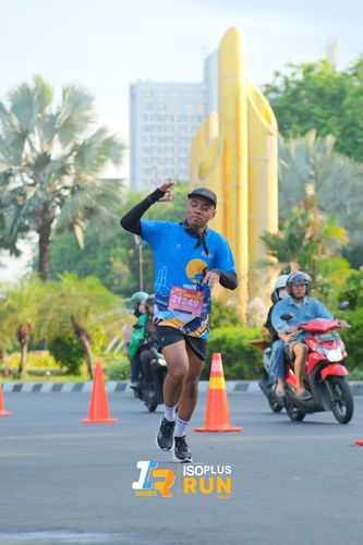 Race photo from Isoplus Run 2024 Surabaya