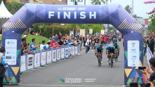 Race photo from Cycling de Jabar 2024