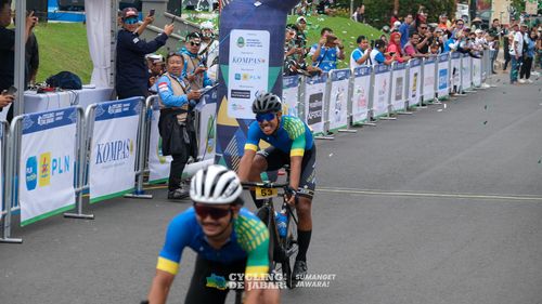 Race photo from Cycling de Jabar 2024