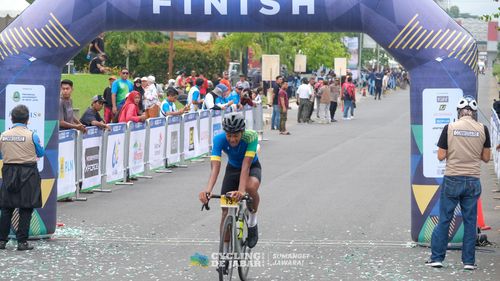Race photo from Cycling de Jabar 2024