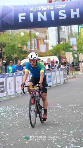 Race photo from Cycling de Jabar 2024
