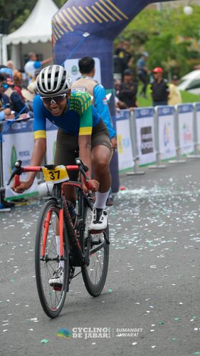 Race photo from Cycling de Jabar 2024