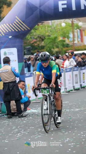 Race photo from Cycling de Jabar 2024