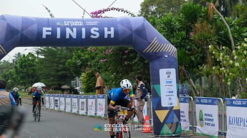 Race photo from Cycling de Jabar 2024