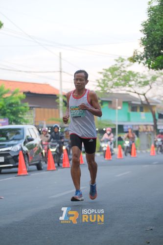 Race photo from Isoplus Run 2024 Surabaya