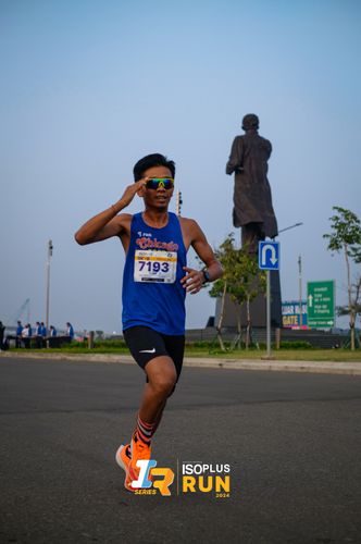 Race photo from ISOPlus Run 2024 Jakarta