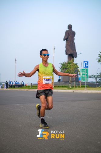 Race photo from ISOPlus Run 2024 Jakarta
