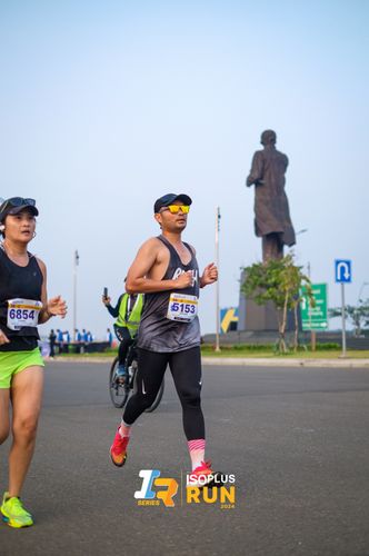 Race photo from ISOPlus Run 2024 Jakarta