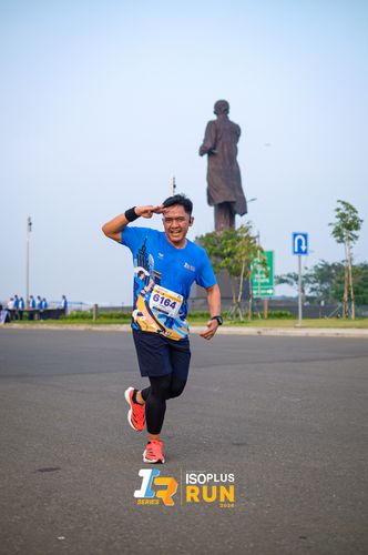 Race photo from ISOPlus Run 2024 Jakarta