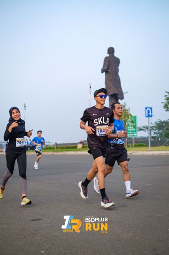 Race photo from ISOPlus Run 2024 Jakarta