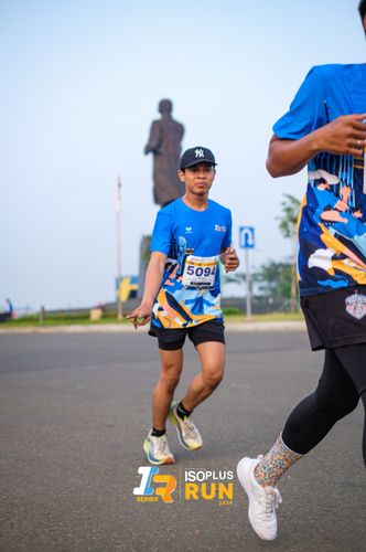 Race photo from ISOPlus Run 2024 Jakarta