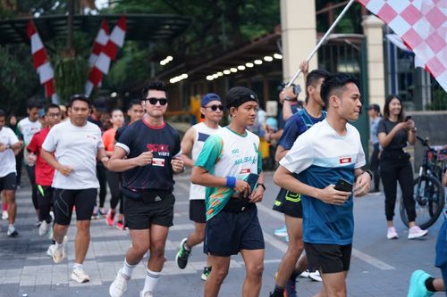 Race photo from One Run 10K Vibes 2024