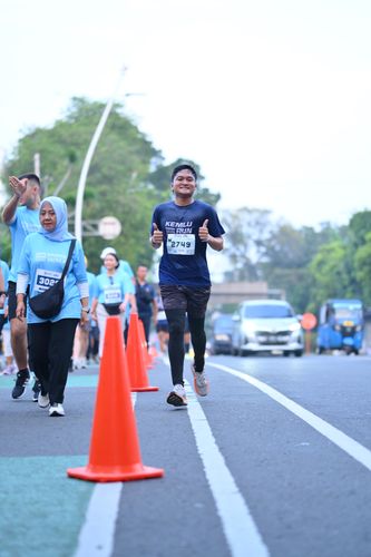 Race photo from KEMLU RUN 2025