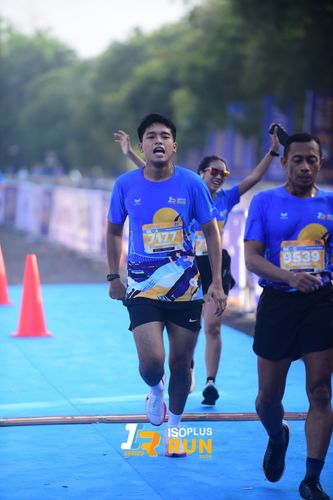 Race photo from Isoplus Run 2024 Surabaya