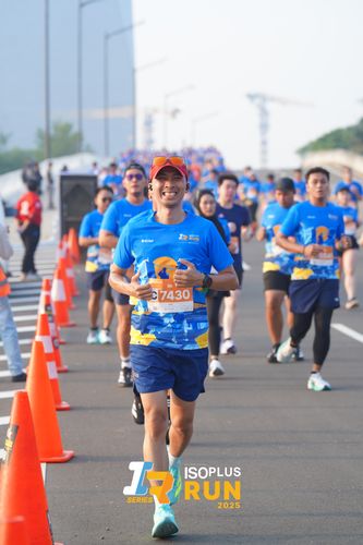 Race photo from ISOPLUS RUN 2025 - JAKARTA