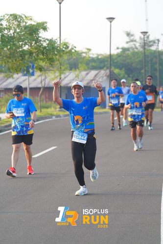 Race photo from ISOPLUS RUN 2025 - JAKARTA