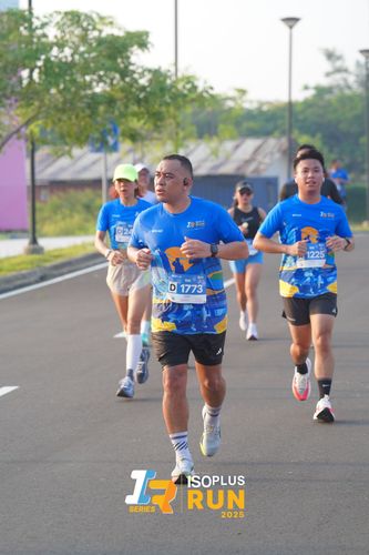 Race photo from ISOPLUS RUN 2025 - JAKARTA