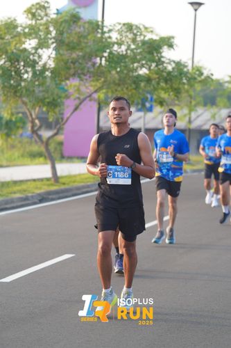Race photo from ISOPLUS RUN 2025 - JAKARTA
