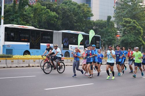 Race photo from Lari Bareng Yuk!