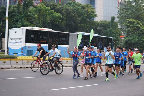 Race photo from Lari Bareng Yuk!