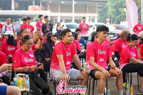Race photo from Shakeout Run - Smartfren Run