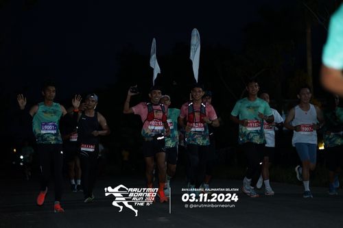 Race photo from Arutmin Borneo Run 2024