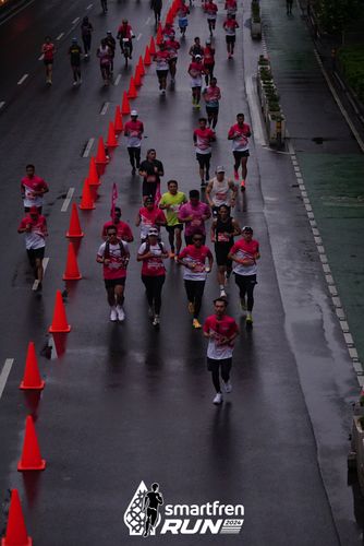 Race photo from Smartfren Run 2024