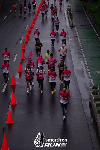 Race photo from Smartfren Run 2024