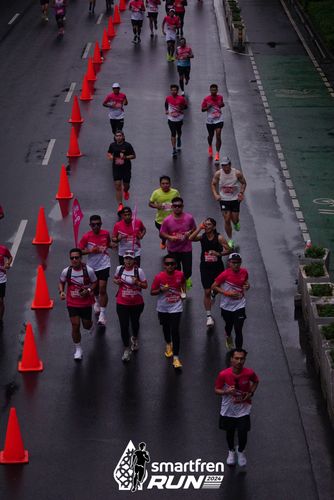Race photo from Smartfren Run 2024