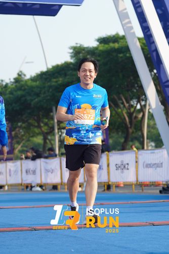 Race photo from ISOPLUS RUN 2025 - JAKARTA