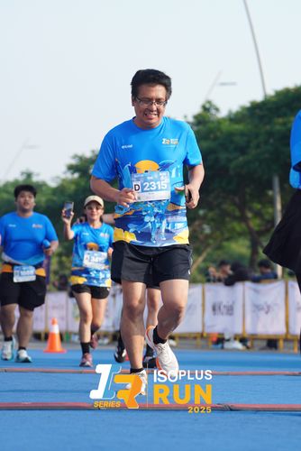 Race photo from ISOPLUS RUN 2025 - JAKARTA