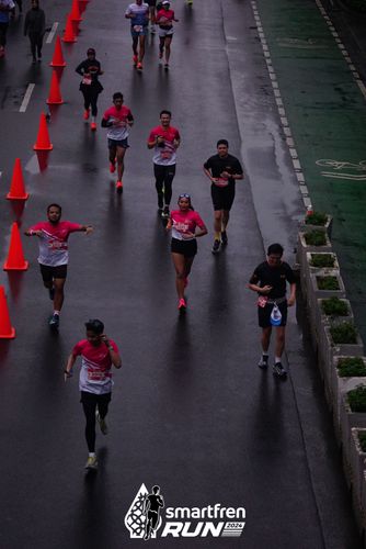 Race photo from Smartfren Run 2024