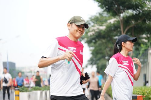 Race photo from Smartfren Run 2024 Vibes